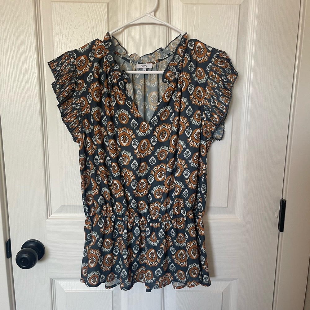 Knox Rose Ruffled Smocked Blouse in Brown and Tan